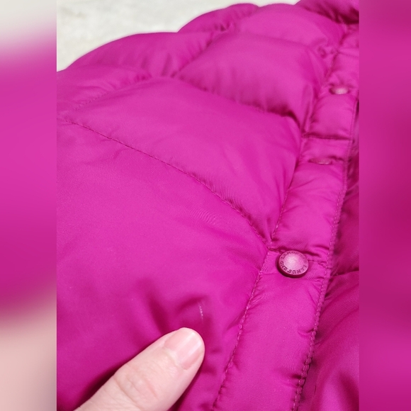 Lands' End Medium 10/12 Goose Down Feather Puffer Vest Berry Pink (Purple Pink) - Picture 10 of 10
